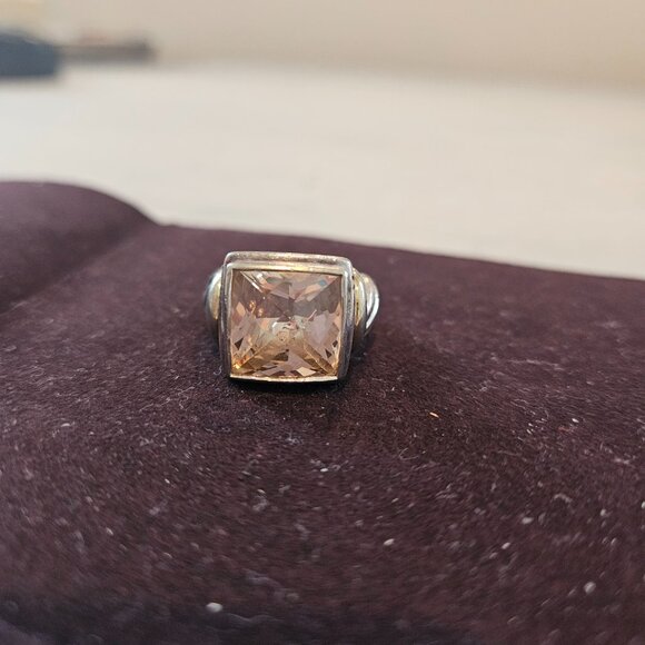 Champagne Citrine Cocktail Ring - Picture 3 of 4